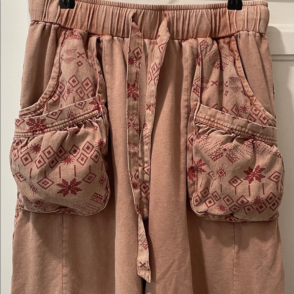 Easel Boho Pink Patterned Pants